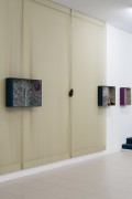 15-they-built-up-the-picture-by-caroline-reveillaud-16.01-28.02.26-at-komplot-brussels.-image-lola-pertsowsky